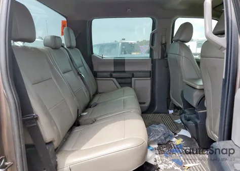 2020 Ford F350 Super Duty из США, поврежденный, VIN 1FT8W3DNXLEC28233